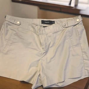 Torrid Khaki Shorts Size 16  - Picture 1 of 4