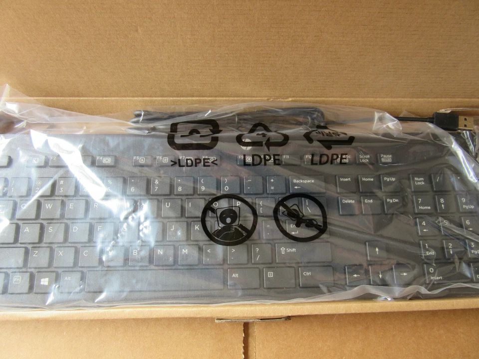 (2) HP Keyboards 803181-001 HP USB Slim Model KBAR211 NEW!!! with Free Shipping - Image 1 of 1