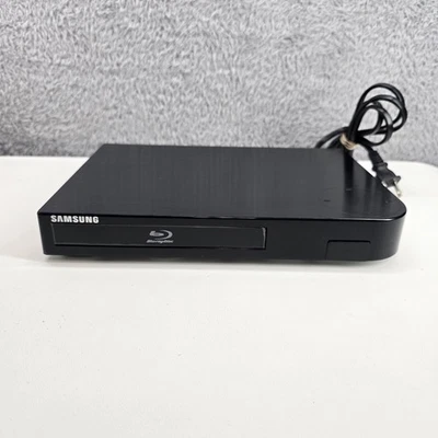 Samsung BD-H5100 Blu-Ray / DVD Player 1080P Network NO Remote Tested - Image 1 of 4