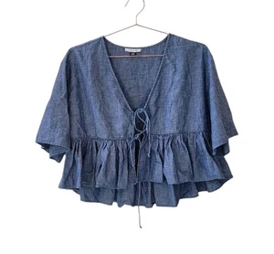 Top mujer AMERICAN EAGLE M azul cambray corbata frontal peplum - Imagen 1 de 10