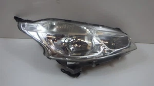 Faro derecho peugeot 208 - Imagen 1 de 8