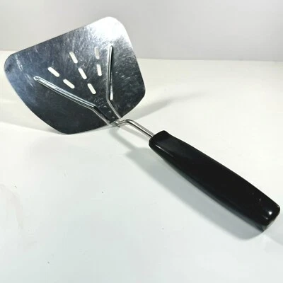 Vintage Foley MPLS Stainless Steel Wide Slotted Curved Spatula Scoop Flipper MCM - Image 1 of 4