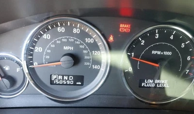 2009-2010 Grand Cherokee OE Speedometer Gauge Cluster 150K Miles Jeep - Изображение 1 из 4