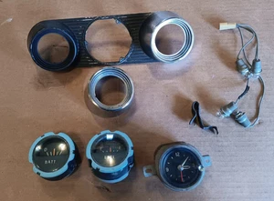 64 1964 Pontiac full size car center dash round gauges bezel cluster insert trim - Picture 1 of 10