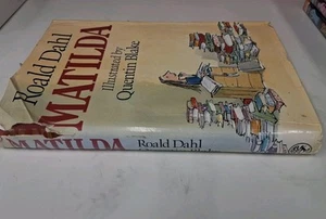 ROALD DAHL - MATILDA 1ST EDITION H/B 1988 - Picture 1 of 9