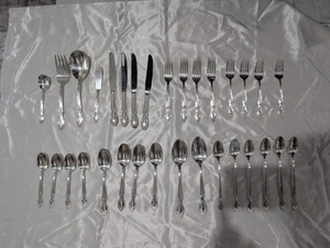 Piatto argento rinforzato Wm Rogers AA International Silver Lady modello Densmore - Foto 1 di 14