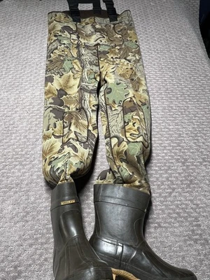 Hodgman Neoprene Bootfoot Chest Waders Mens XL Realtree Advantage 12 Thinsulate - Image 1 of 4
