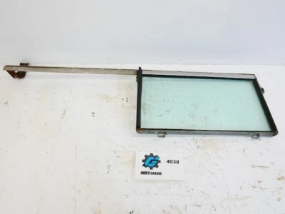 吉普 Grand Wagoneer 76-91 司机侧门右固定有色通风窗 — 第 1/4 张图片