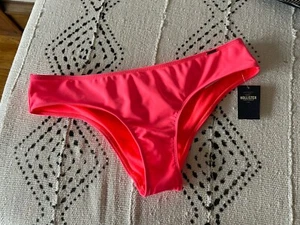 NWT!! Women’s Hollister Swimsuit Bikini Bottom - Size Large - Picture 1 of 3