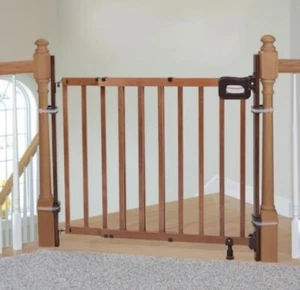 Kit de montaje extensor de puerta de poste de pared para bebé de verano, escaleras barandilla a barandilla - Imagen 1 de 4