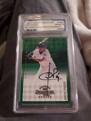 Donruss Signature Series 1998 - Autógrafos Millennium Marks Neifi Pérez/1000... Foto 1 de 2