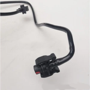 Repuesto de manguera de depósito de refrigerante de motor Ford Fusion 2013-2016 DG9Z-8A365-E - Imagen 1 de 12