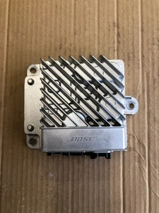 Steuergerät Radio/ Verstärker Renault 280630487R - Bild 1 von 6