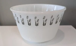 Vintage Hazel Atlas Glass Mixing Bowl Black Wheat Design 6 1/2" with Pour Spout - Picture 1 of 7