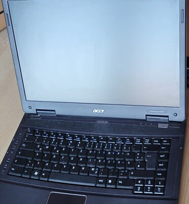 Acer Extensa 5630 EZ 15,4" Notebook / Dual Core T4200@2 Ghz / 250GB ssd / 2 GB - Bild 1 von 4