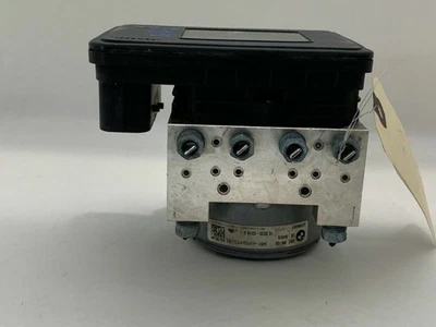 Bomba de freno ABS BMW 335i 435i 340i 440i M235i 2014-2020 34516897117 OEM usada Foto 1 de 4
