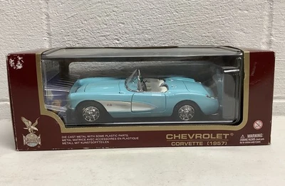 Литой металлический синий автомобиль Chevrolet Corvette 1957 года в масштабе 1:18 Road Legends - Изображение 1 из 4