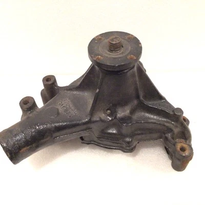 1969-84 Chevrolet Camaro Chevelle Nova 376444 SBC GM 74 bomba de água fabricante de equipamento original - Imagem 1 de 4
