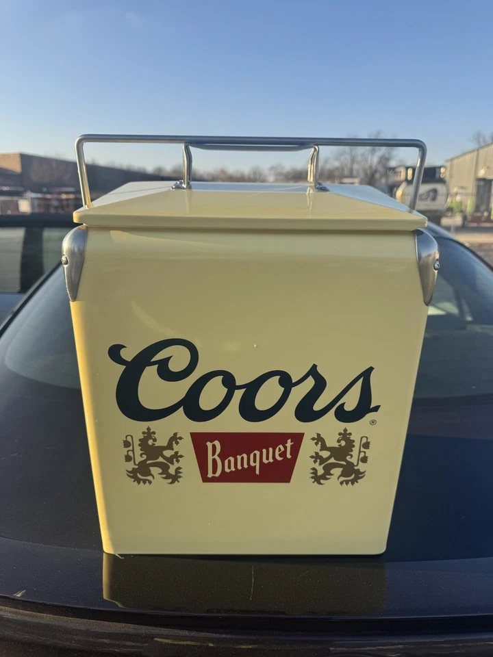 Coors Banquete Retro Ice Chest Cooler con Abridor de Botellas 13L (14 Qt) Foto 1 de 2