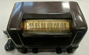 EMERSON MODEL 413 6 TUBE RADIO 1941/1942 40s 1940 BROADCAST SHORTWAVE BC/SW RARE - Picture 1 of 9