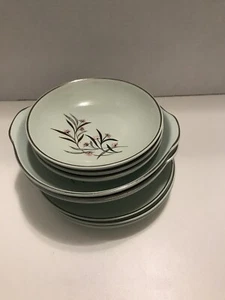 Universal Dinnerware Ballerina Mist Strawflower Dishes USA Lot Of 9 ~ Vintage - Picture 1 of 8