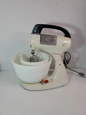 Mezclador Hamilton Beach modelo 23 vintage - con 2 cuencos Pyrex originales funciona Foto 1 de 4