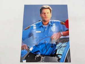 Dale Midkiff Vigilante Cop 8x10 signiertes Foto Autogramm - Bild 1 von 4