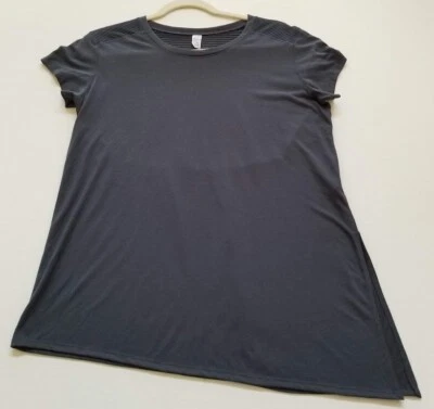 Camiseta Old Navy Activewear para mujer mediana M gris manga corta cuello redondo elástica Foto 1 de 4