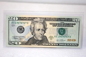 Billete de la Reserva Federal 2004 repetidor número de serie como nuevo - Imagen 1 de 4