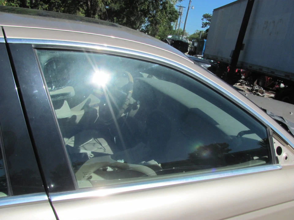 JAGUAR S TYPE 2003 2004 2005 2006 2007 2008 RIGHT FRONT DOOR GLASS Foto 1 de 1