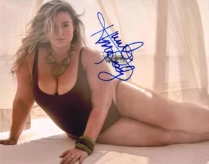Hunter McGrady Signed Autograph 8x10 Photo - Sexy Curvy Sports Illustrated Model - Picture 1 of 2