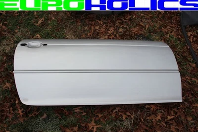 Carcasa de puerta de pasajero derecho OEM BMW E46 325ci 330ci M3 01-06 CUPÉ/CONV Foto 1 de 2