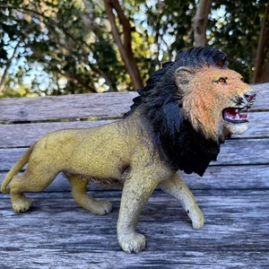 15” AAA Hand-Painted Plastic Jumbo African Realistic Lion Toy Figurine - Picture 1 of 12