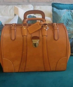 1960s/70s Leather TRAVEL BAG Never Used Marked PD - Picture 1 of 24