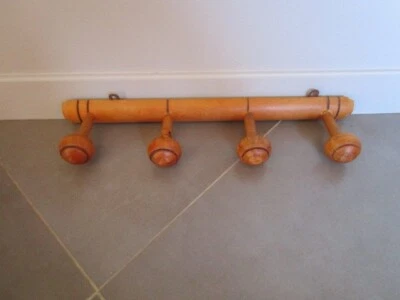 Porte-manteau ancien en bois - Photo 1/2