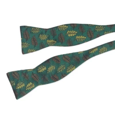 Pajarita de seda para hombre TASHI TAYLOR diseño elegante hoja verde Foto 1 de 3