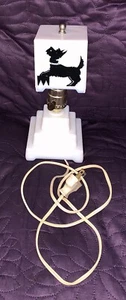ART DECO SCOTTIE HUND KLEINER NACHTSTÄNDER LAMPE BOUDOIR SCHLAFZIMMER MITTE DES JAHRHUNDERTS - Bild 1 von 8