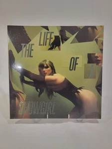 Taylor Swift - Life of a Showgirl - Wintergreen Onyx Marbled Vinyl In Hand - Picture 1 of 3
