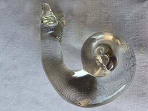 Estatuilla de caracol de vidrio arte cristal brillante vintage fantástico estado - Imagen 1 de 5