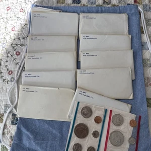 1976 U.S. MINT UNCIRCULATED SETS (10) - Picture 1 of 7