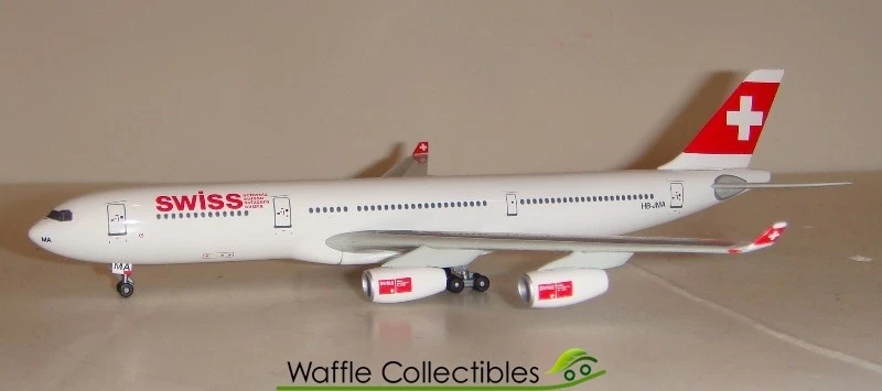 Preços baixos em AIRBUS A340 1:400 Aeronaves e espaçonaves de