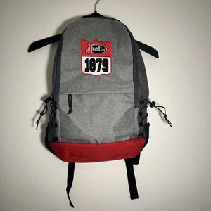 Justin 1879 Rucksack bestickt grau & rot 2 Vergleiche - Bild 1 von 6