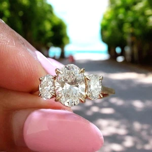 2 Ct IGI Lab Created Oval Cut Engagement Ring 18k Yellow Gold - Picture 1 of 12