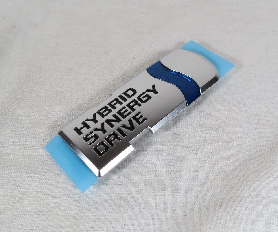 Emblema Toyota Prius Hybrid Synergy Drive 2010-2015 emblema do porta-malas traseiro original do fabricante - Imagem 1 de 2