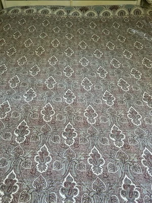 Pottery Barn King Duvet Wylie Paisley. Cotton Linen . Beautiful Pattern. - Image 1 of 4