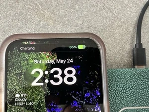 chargeur pour iphone airpods et apple watch - Photo 1 sur 7