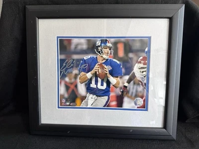 Eli Manning signed 8x10 Framed Photograph - COA By Mounted Memories - Image 1 of 2