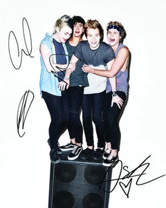 Foto firmada de Five Seconds of Summer 5SOS 8X10 Rp Calum Luke Ashton Mike - Imagen 1 de 1