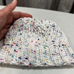 Child’s Stocking Cap Small Knitted/Crocheted. EUC - Picture 1 of 4