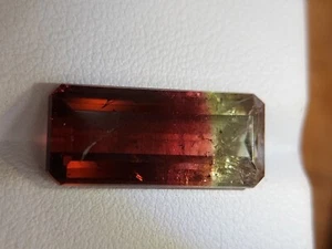 Large tri color tourmaline gemstone - faceted natural multi color stone 9.90 CTS - Bild 1 von 12
